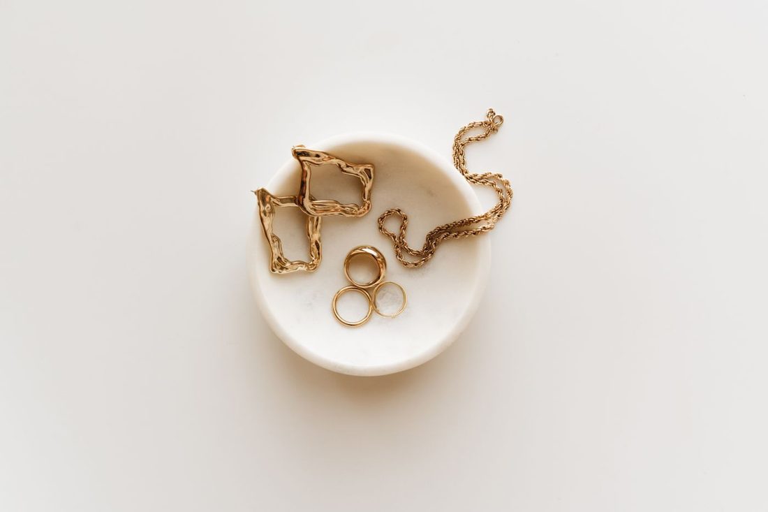 Gold jewellery